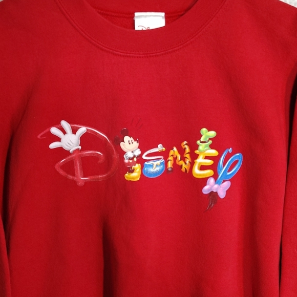 VTG Walt Disney World Characters Spell Out Sweatshirt Sz Large Red Disney Store - Picture 9 of 9